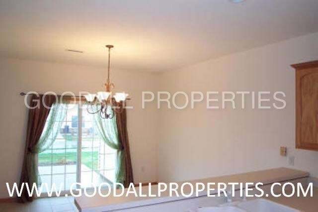 Foto del edificio - Two Bedroom Ankeny townhome for rent