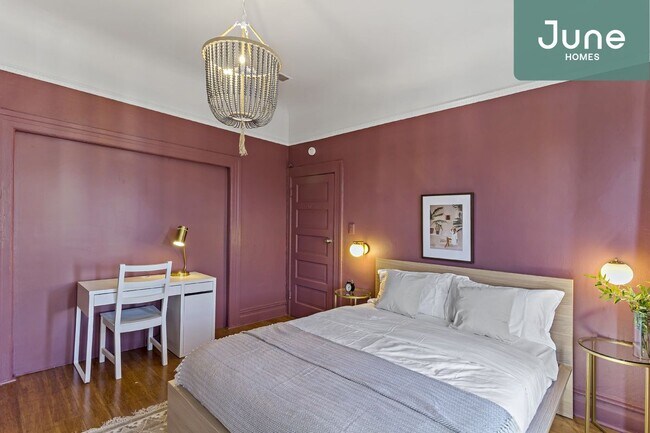 Building Photo - ROOM ONLY in 4-bed/1.5-bath Home