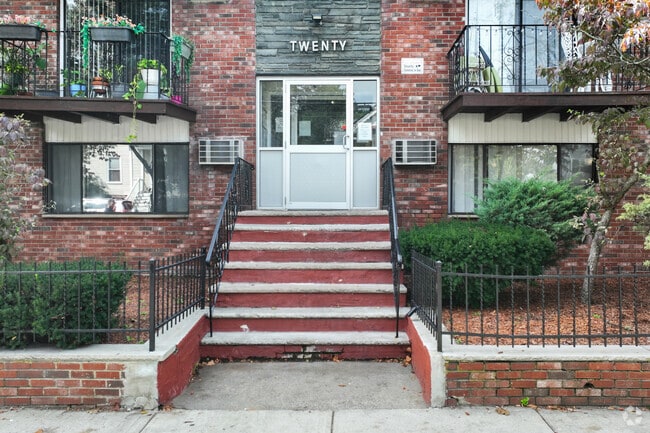 Entrada - 20 Park St