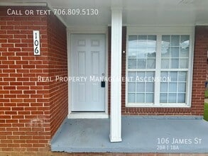 Building Photo - 106 James St