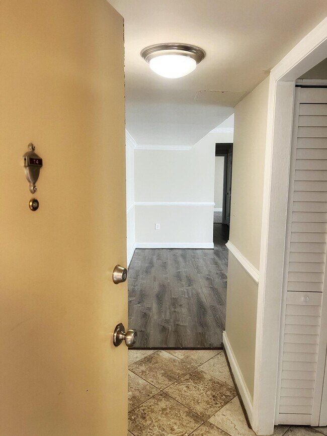 Building Photo - 3863 Saint Barnabas Rd