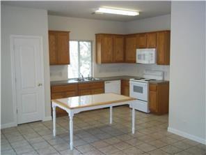 Building Photo - 32735 Ranch Rd 12