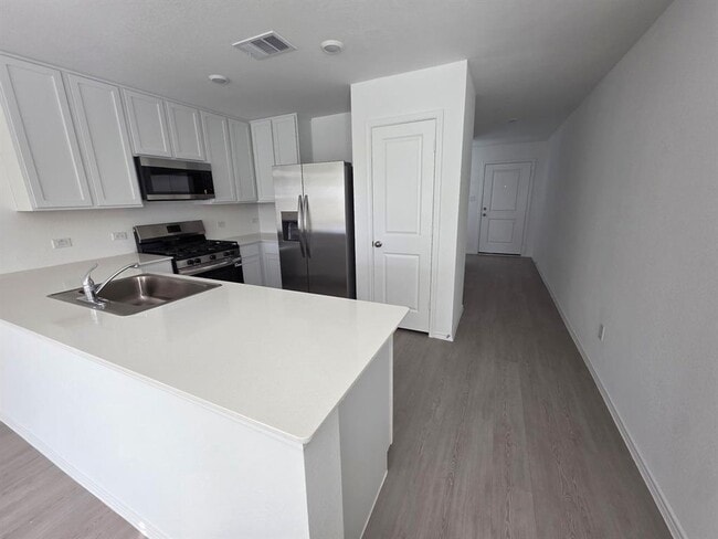 Foto del edificio - 23425 Firelight Dr