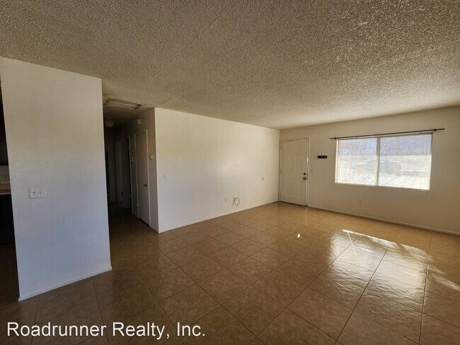 Building Photo - 2 br, 2 bath House - 72546 Juanita Dr.