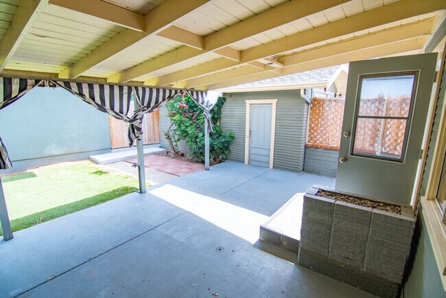 Foto del edificio - Charming 3-Bedroom Home for Lease in College West, San Diego