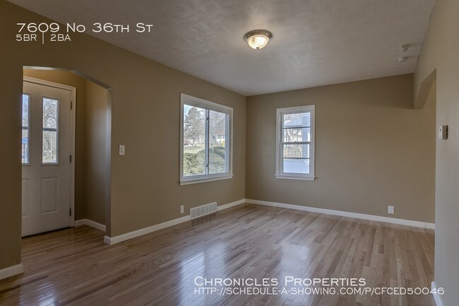 Building Photo - 7609 N 36th St