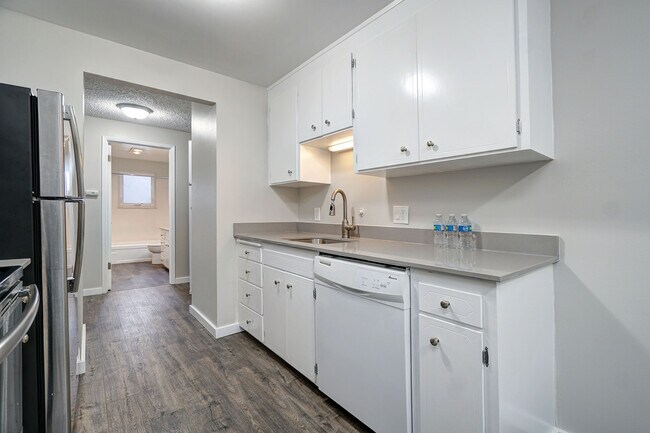 Foto del edificio - 8500 9th Ave NW