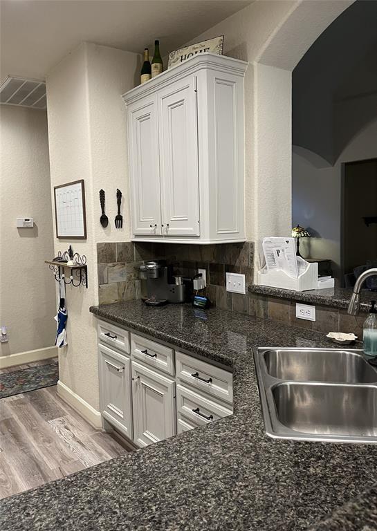 Building Photo - 22710 Coriander Dr