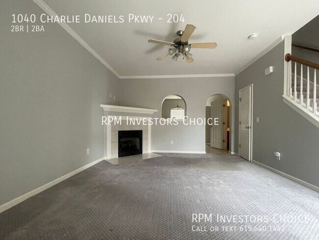 Foto del edificio - 1040 Charlie Daniels Pkwy