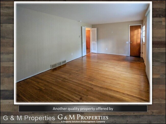 Foto del edificio - 3 br, 1 bath House - 217 Ridgewood Rd.