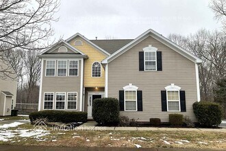 Building Photo - 12120 Palomar Dr