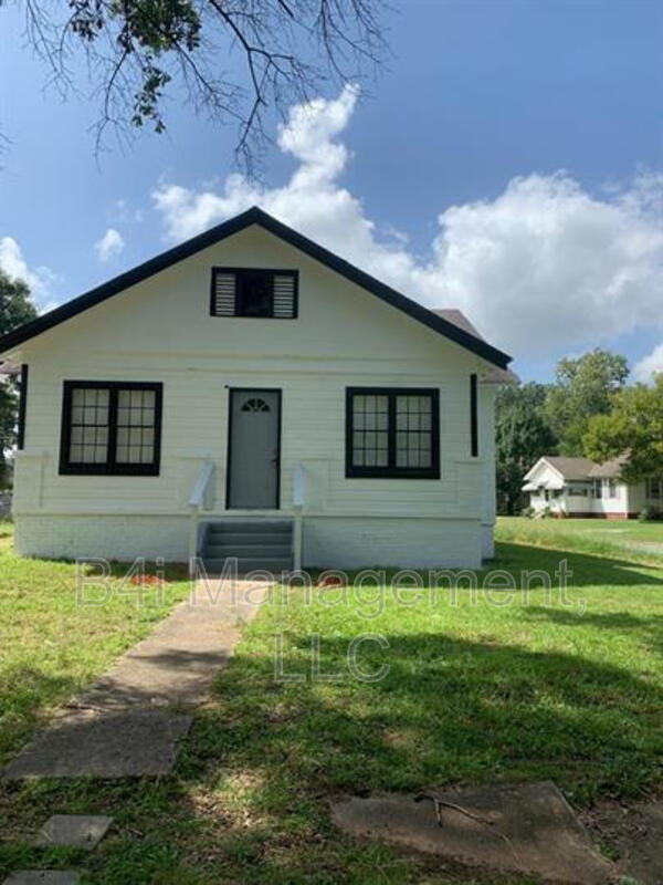 Foto del edificio - 4018 3rd Ave