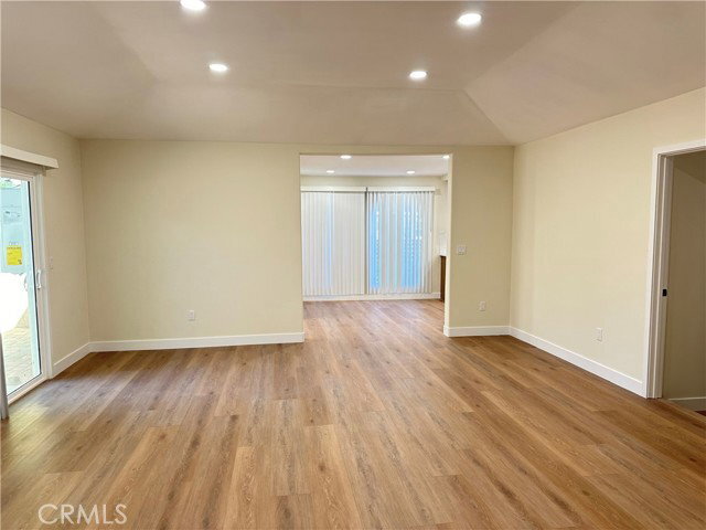 Foto del edificio - 7321 Darby Pl