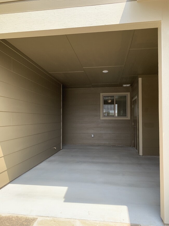 Foto del edificio - 7607 Stonehollow