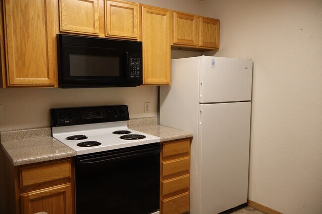Foto del edificio - $1000 Off First Month's Rent! - 2-Bed, 2-B...
