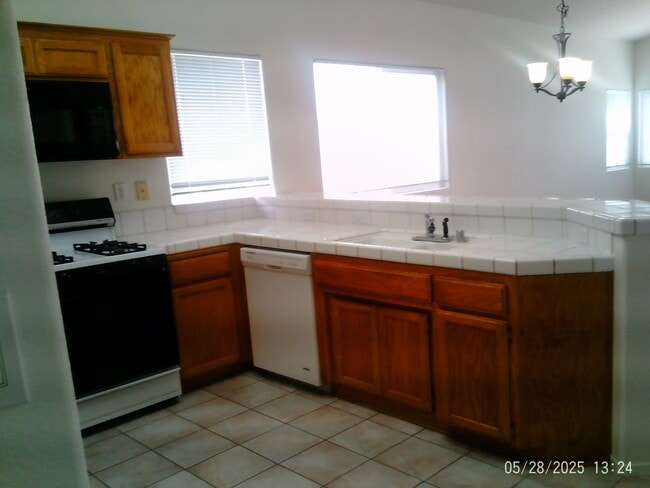 Foto del edificio - 8304 Black Knot Ct