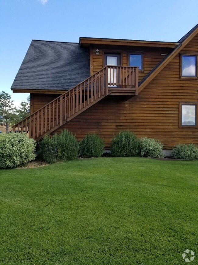 Building Photo - 1597 Mount Washburn Dr