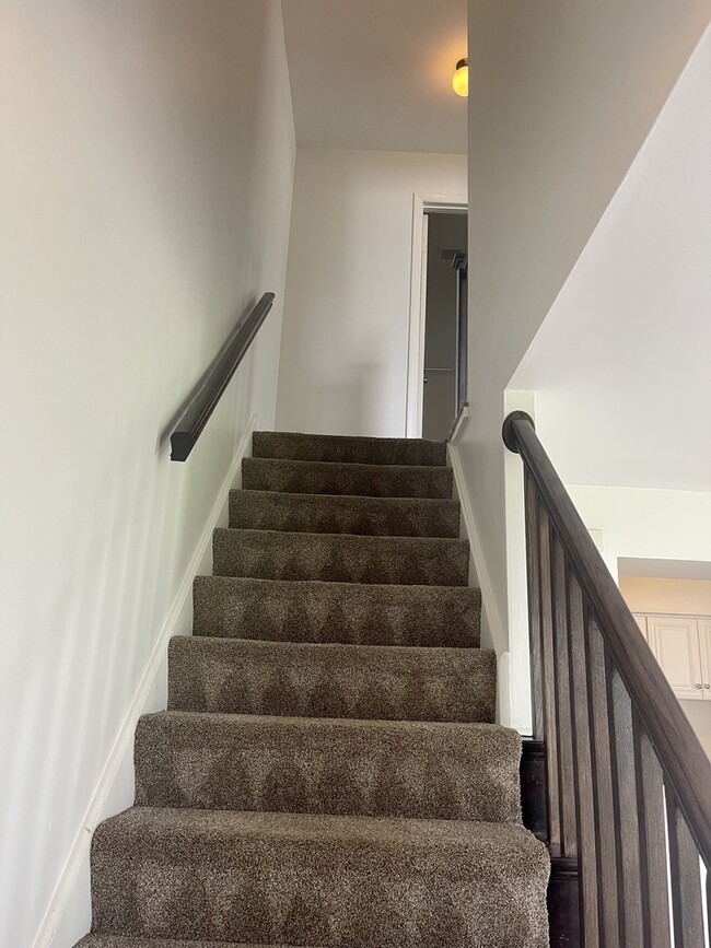 Foto del edificio - 1389 S Glen Cir