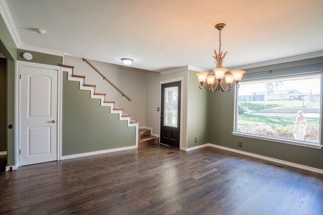 Foto del edificio - Gorgeous 4bed 2 Bath Home!