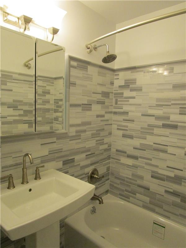 Building Photo - 321 East 22nd Street