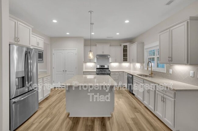 Foto del edificio - 5470 Noble View Dr