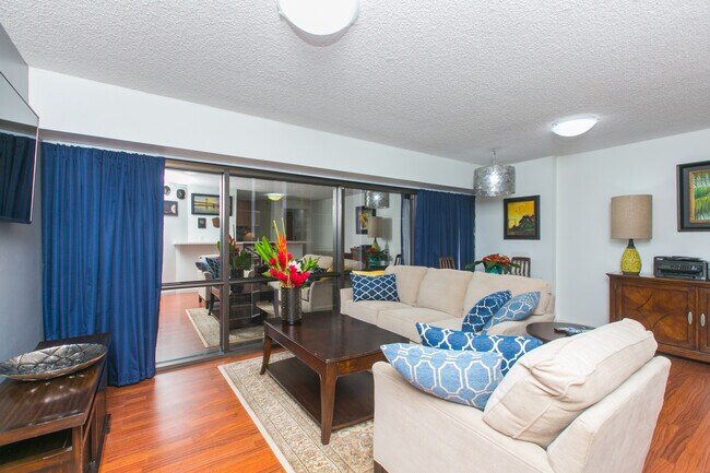 Foto del edificio - 1088 Bishop St