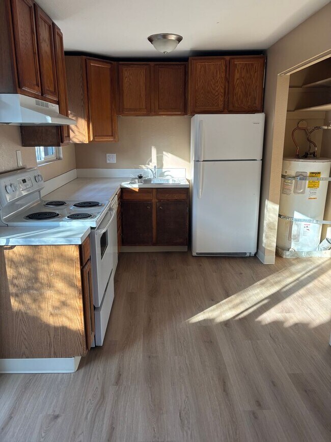 Foto del edificio - 2 bedroom duplex in Aloha