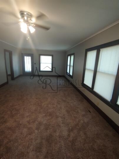 Foto del edificio - 1207 S Elm St