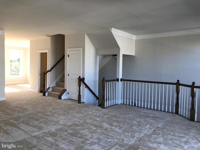 Building Photo - 63 Lila Ln