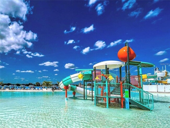 Building Photo - 10702 Laxer Cay Loop
