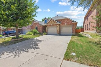 Building Photo - 12947 Michelle Dr