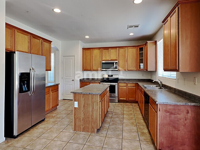 Foto del edificio - 9428 W Riverside Ave