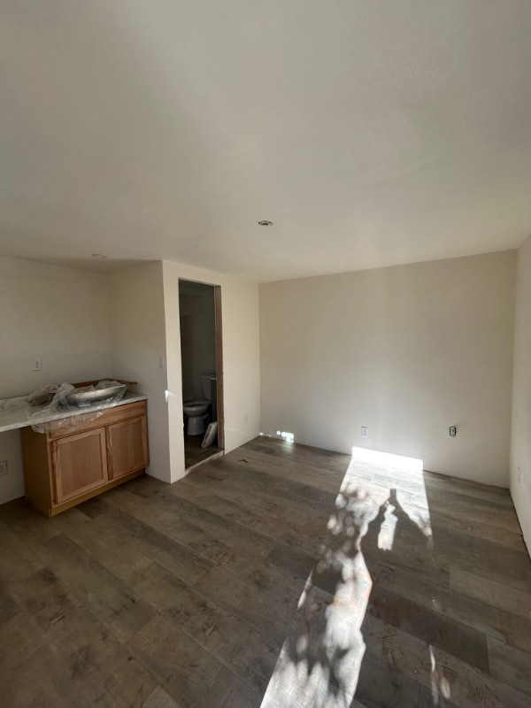 Building Photo - 23003 Moneta Ave