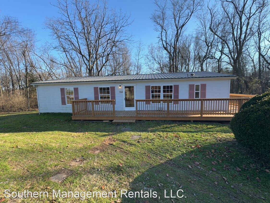 Primary Photo - 3 br, 1.5 bath House - 164 W. Bruce Road