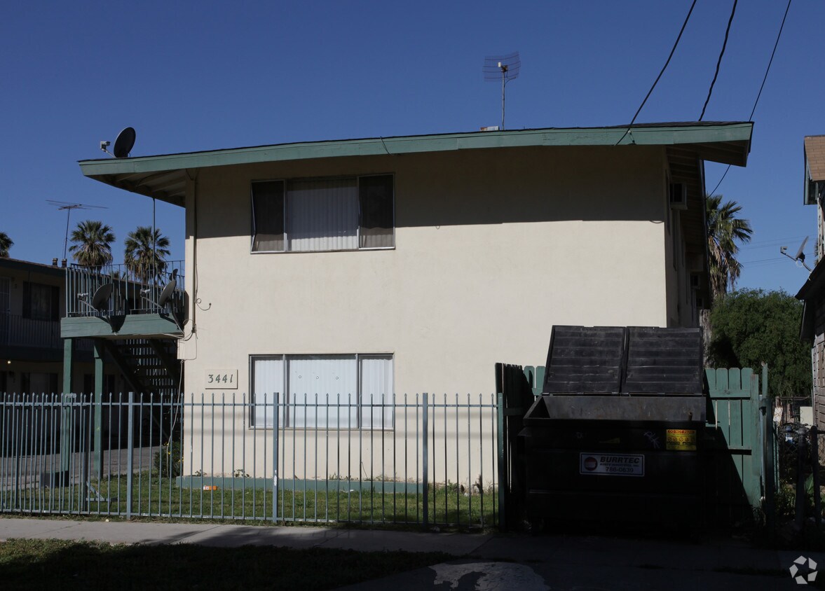 Foto del edificio - 3441 Comer Ave