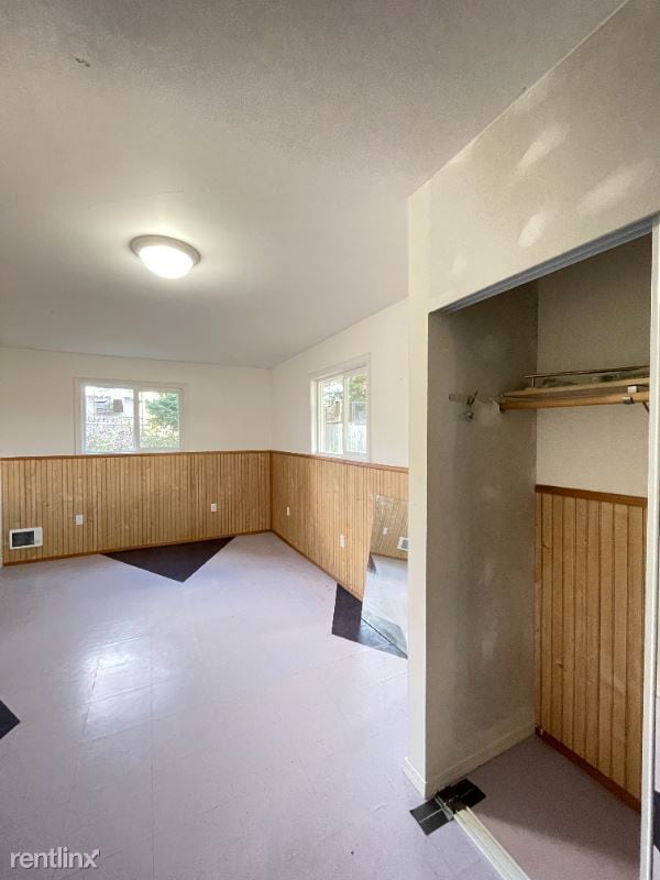 Building Photo - 2 br, 1 bath House - 21803 108th Ave SE