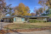 Foto principal - Beautiful Corner Lot, Circle Drive Near Ex...
