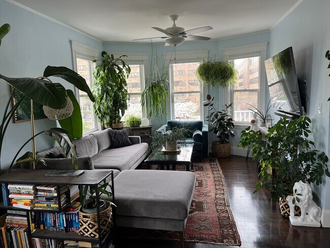 Foto del edificio - 2145 Dorchester Ave