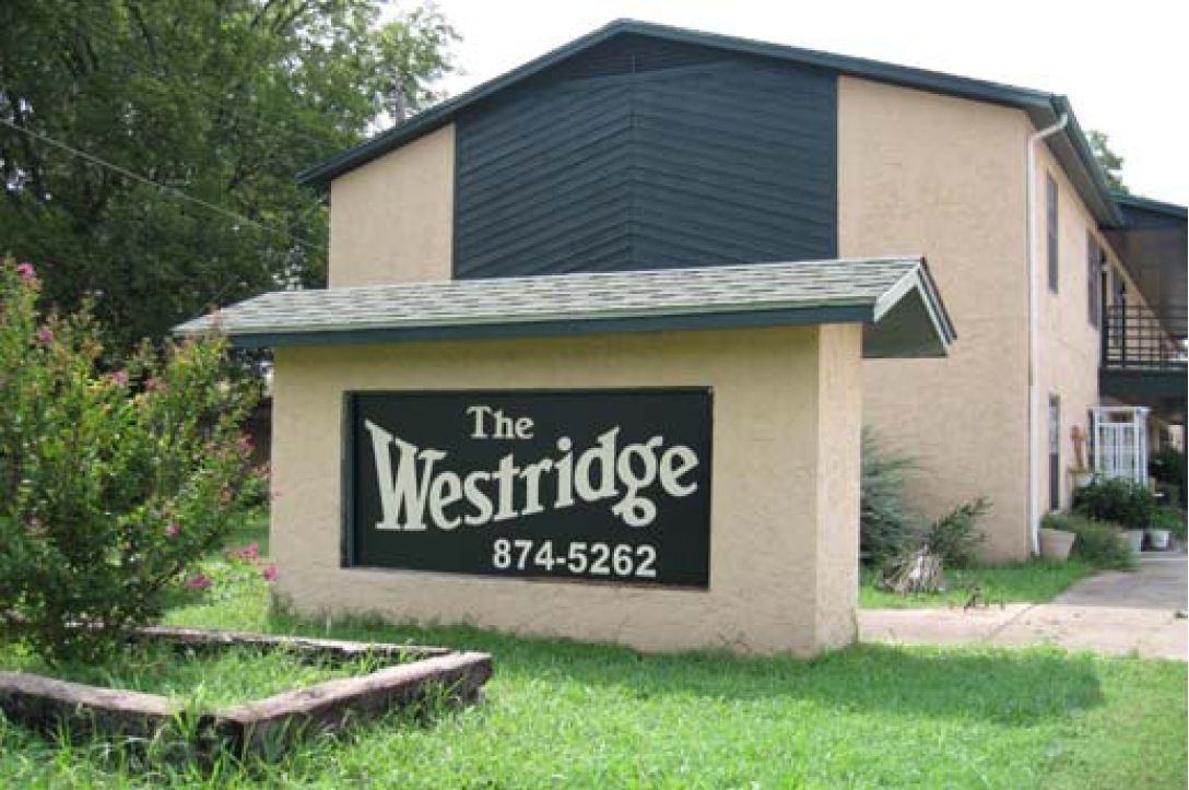 Foto principal - WestRidge Apartments