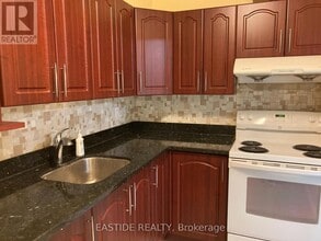 Building Photo - 55 Bamburgh Cir