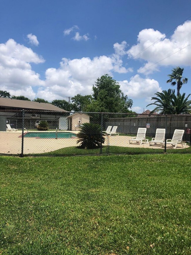 Building Photo - 1/1 in Port Neches PNGISD