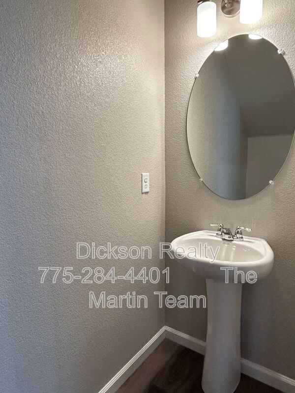 Building Photo - 3622 Ruidoso St
