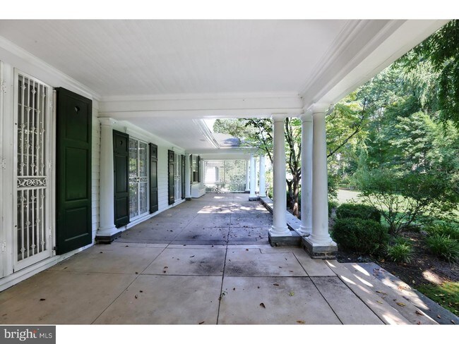 Building Photo - 50 Hodge Rd