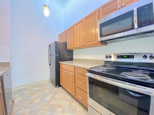 Photo - 2407 Packard St Townhome