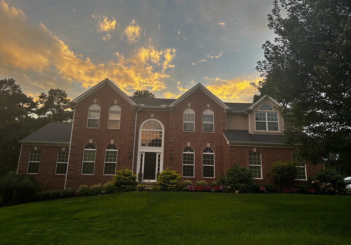 25 Simsbury Dr, Voorhees Township, NJ 08043 House Rental in Voorhees