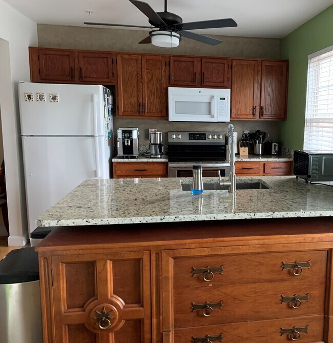 Kitchen - 2206 Wetherburne Way
