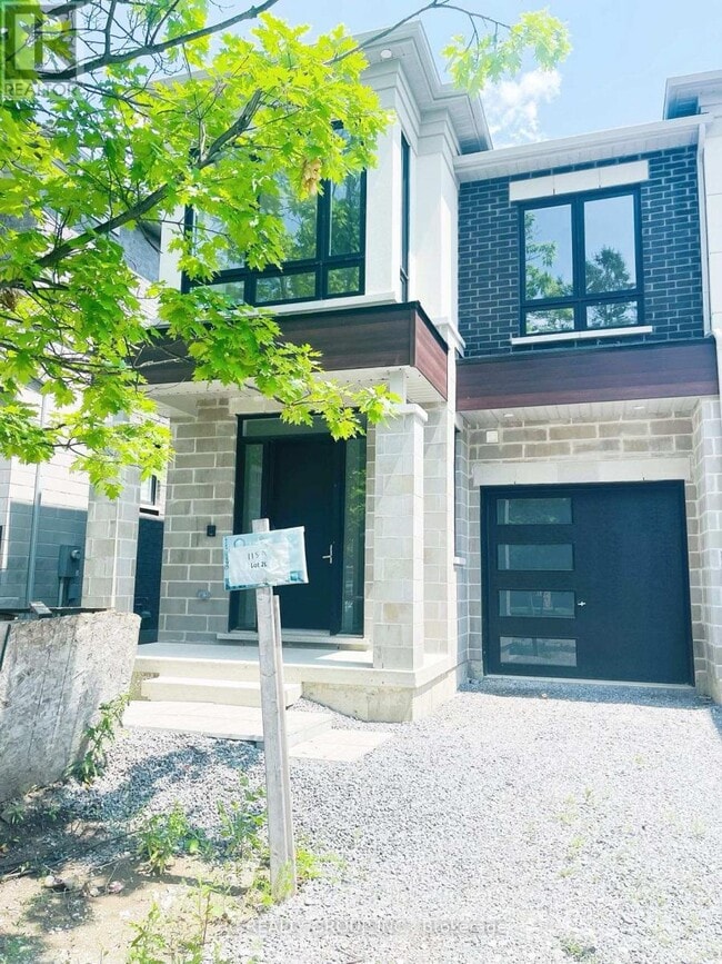 Building Photo - 115A Bond Crescent