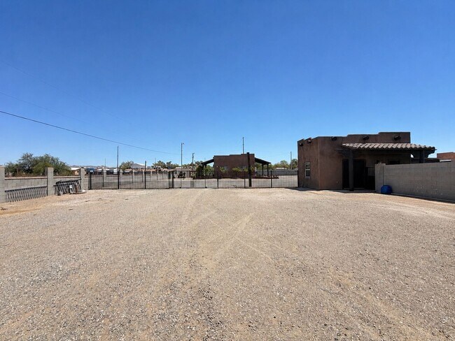 Foto del edificio - 11654 S Clementine Ave