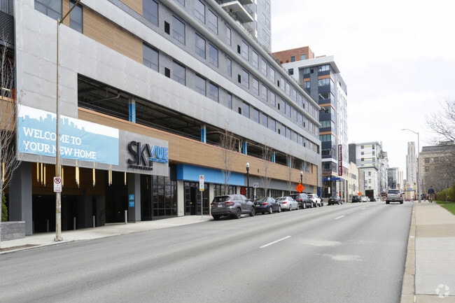 Building Photo - Skyvue Apartments