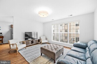 Building Photo - 1130 Huntmaster Terrace NE